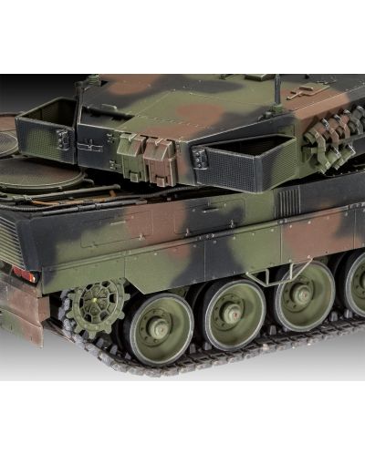 Сглобяем модел Revell - Танк Леопард 2 A6/A6NL - 2